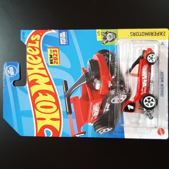 Hot Wheels Wagon Red 2023 Experimotors Collection Draggin' Wagon NEW - Picture 3 of 14